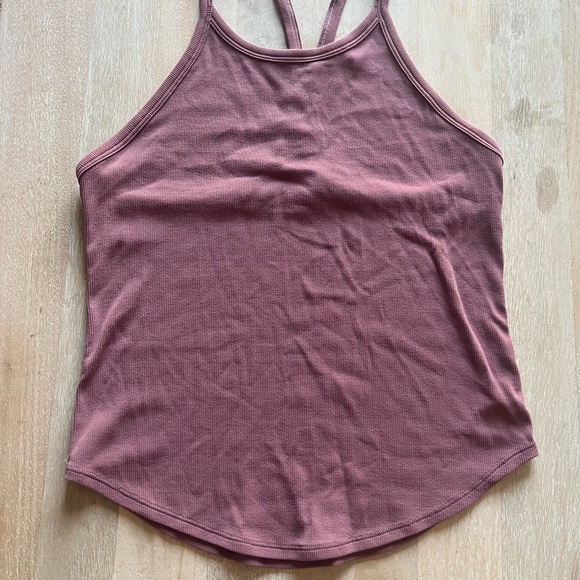 Lululemon x Barry’s tank top - Picture 4 of 5